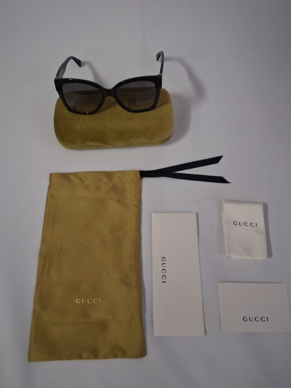 Gucci GG0459S 001 Sunglasses – Size 54-19-145